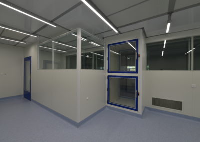 Passe plat, passe chariot, salle blanche, panneau sandwich